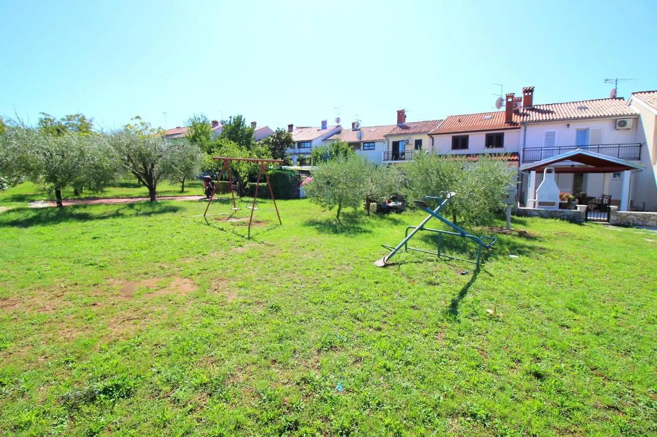 Holiday House Anamaria Πόρετς Κροατία